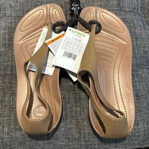 NWT Bronze Crocs Sexi Flip